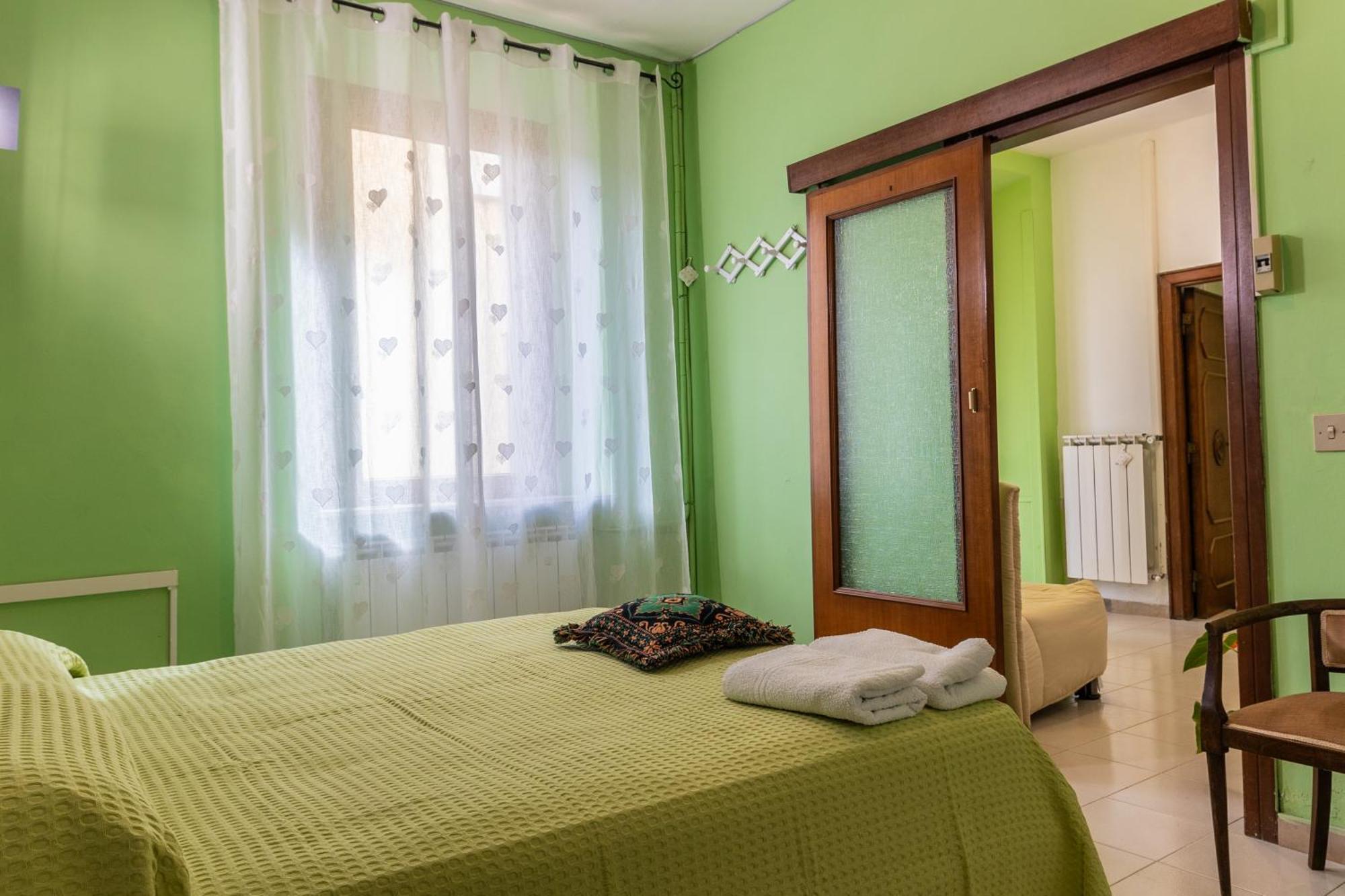 Casa Vacanze Guardea Exteriér fotografie